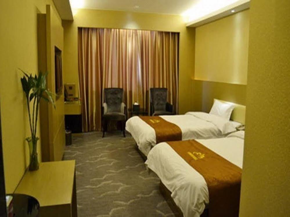 Bella Ingenious Hotel ตงอิ๋ง ภายนอก รูปภาพ