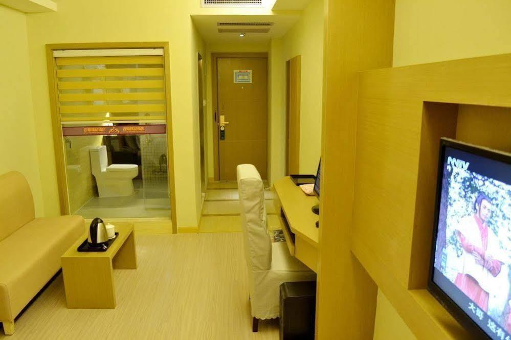 Bella Ingenious Hotel ตงอิ๋ง ภายนอก รูปภาพ